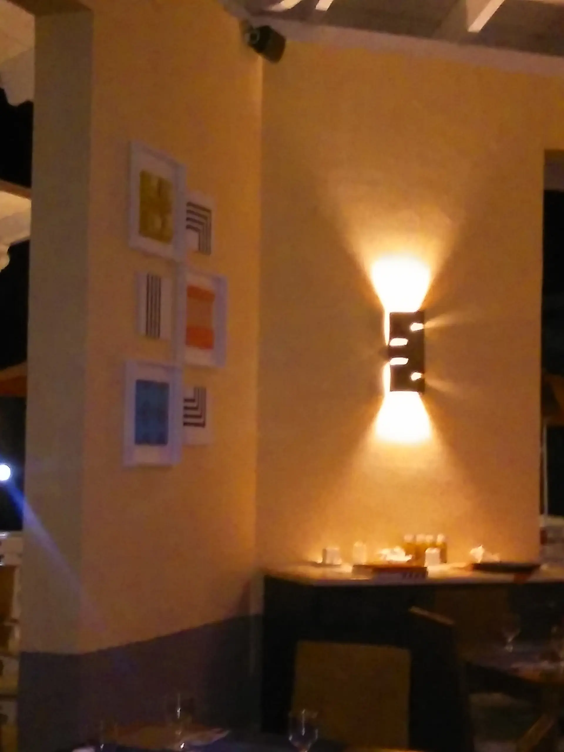 Hotel Memories Flamenco - Iluminación nocturna